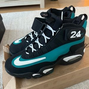 Fresh water Nike Air Griffey 1